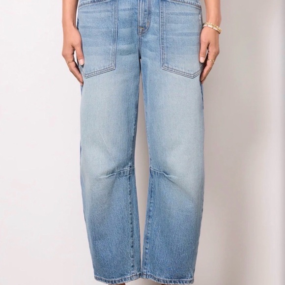 Evereve Classic Blue Denim Barrel Style Cora Jeans - Picture 2 of 7